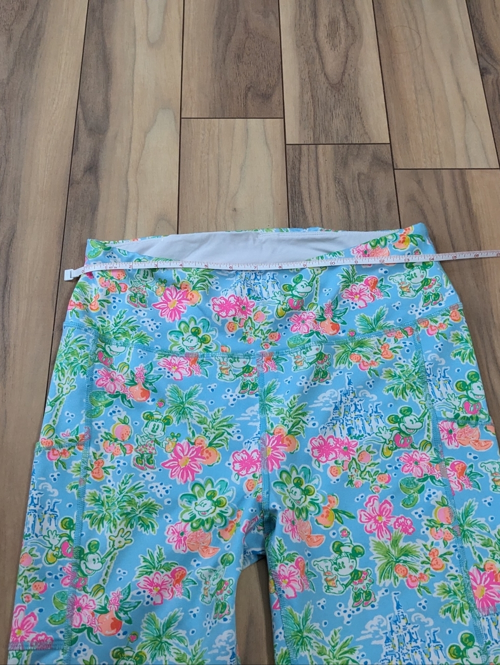 GUC! Lilly Pulitzer X Disney Weekender High Rise Legging Blue Ibiza Size L - Picture 9 of 16